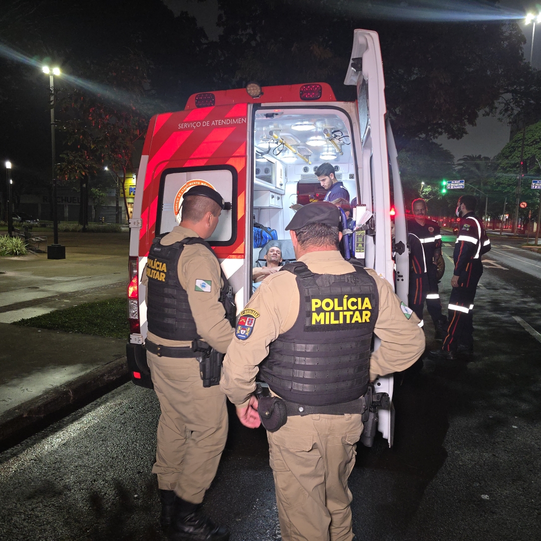 Homem é esfaqueado após discussão no centro de Maringá