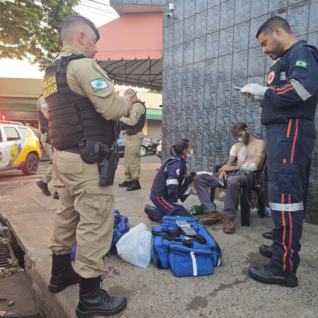 Rapaz é baleado em bar após desacordo comercial em Paiçandu