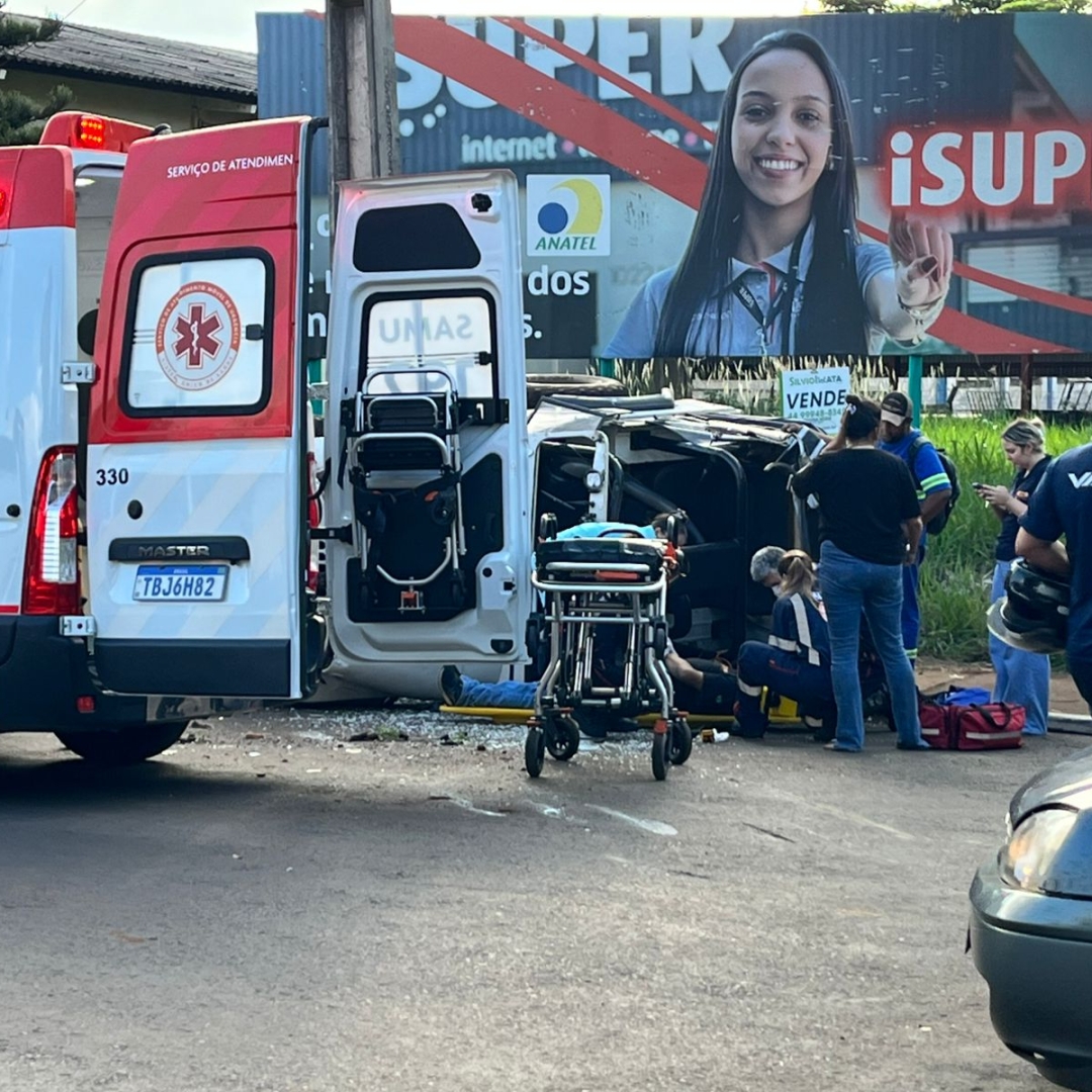 Motorista com sinais de embriaguez tomba veículo na cidade de Marialva