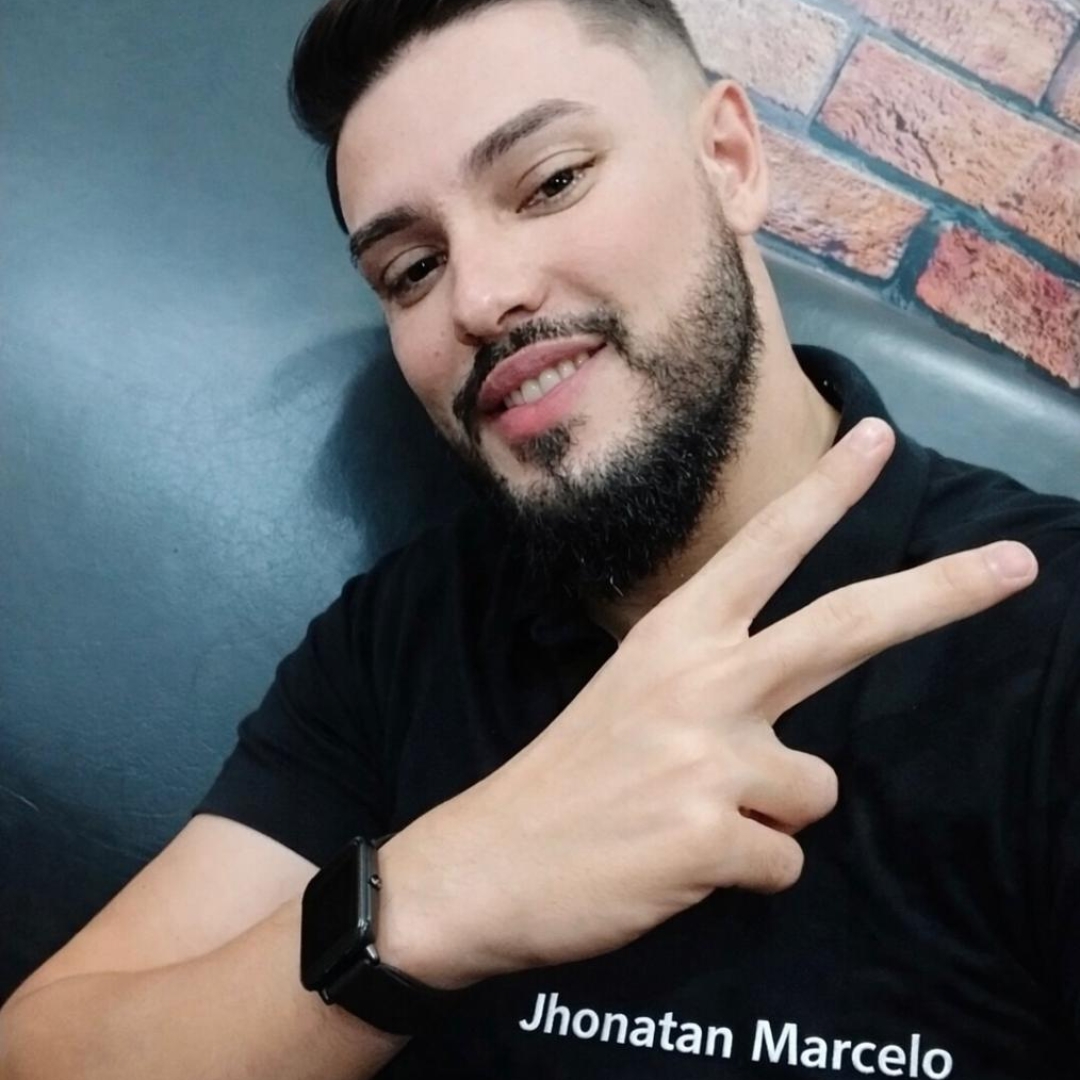 Violência faz duas vítimas fatais dentro de barbearia em Maringá