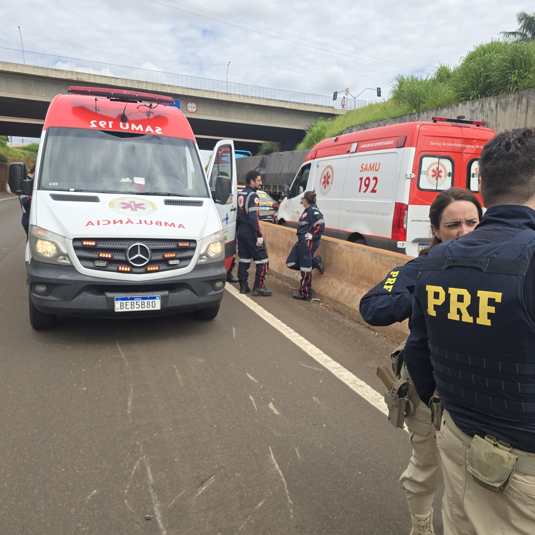 Acidente de moto deixa jovem ferida no Contorno Norte de Maringá