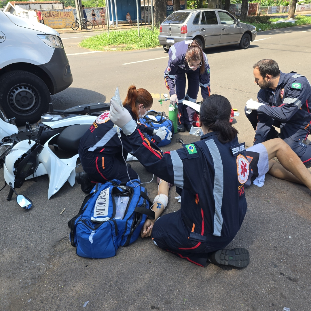 Motociclista fica gravemente ferido após colisão violenta no Jardim Alvorada