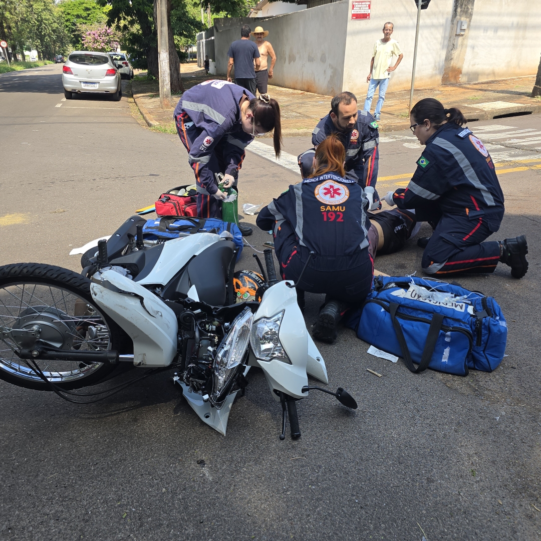 Motociclista fica gravemente ferido após colisão violenta no Jardim Alvorada