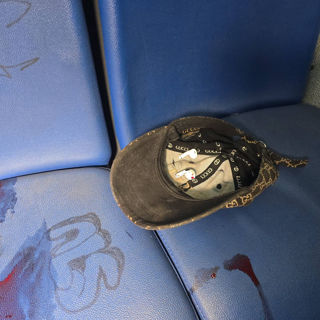 Homem é morto a facadas dentro de ônibus em Maringá