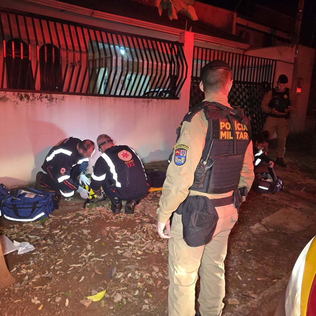 Homem é brutalmente agredido por populares após suspeita de furtos em Maringá