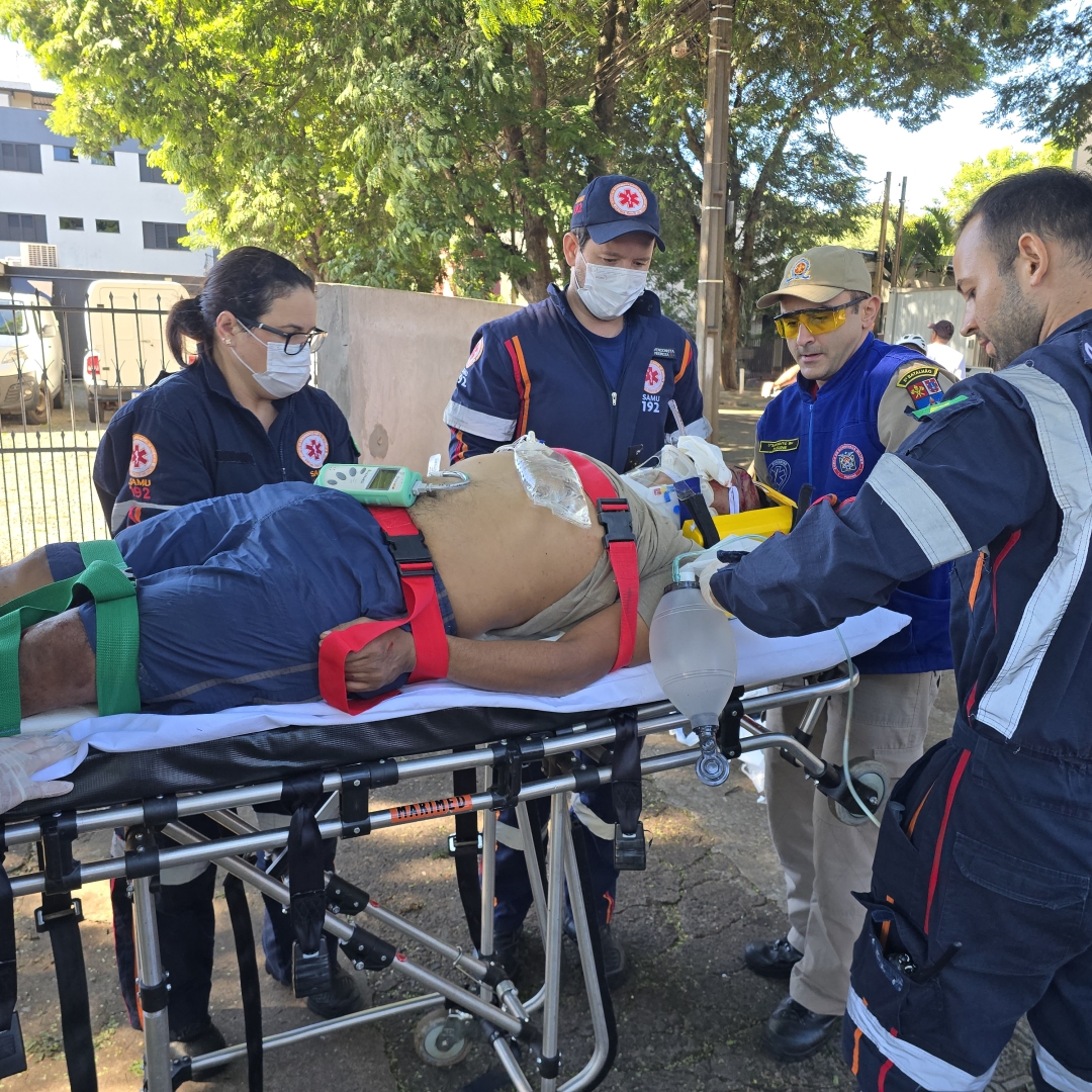 Homem é intubado após sofrer acidente com scooter elétrica no Jardim Alvorada