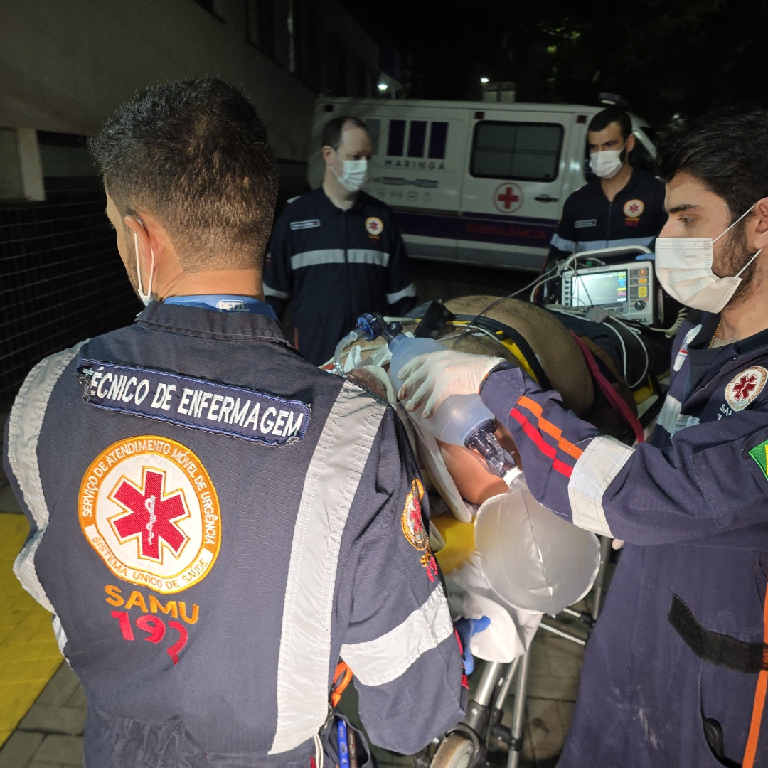 Homem sofre parada cardíaca após briga e é socorrido em estado gravíssimo em Maringá