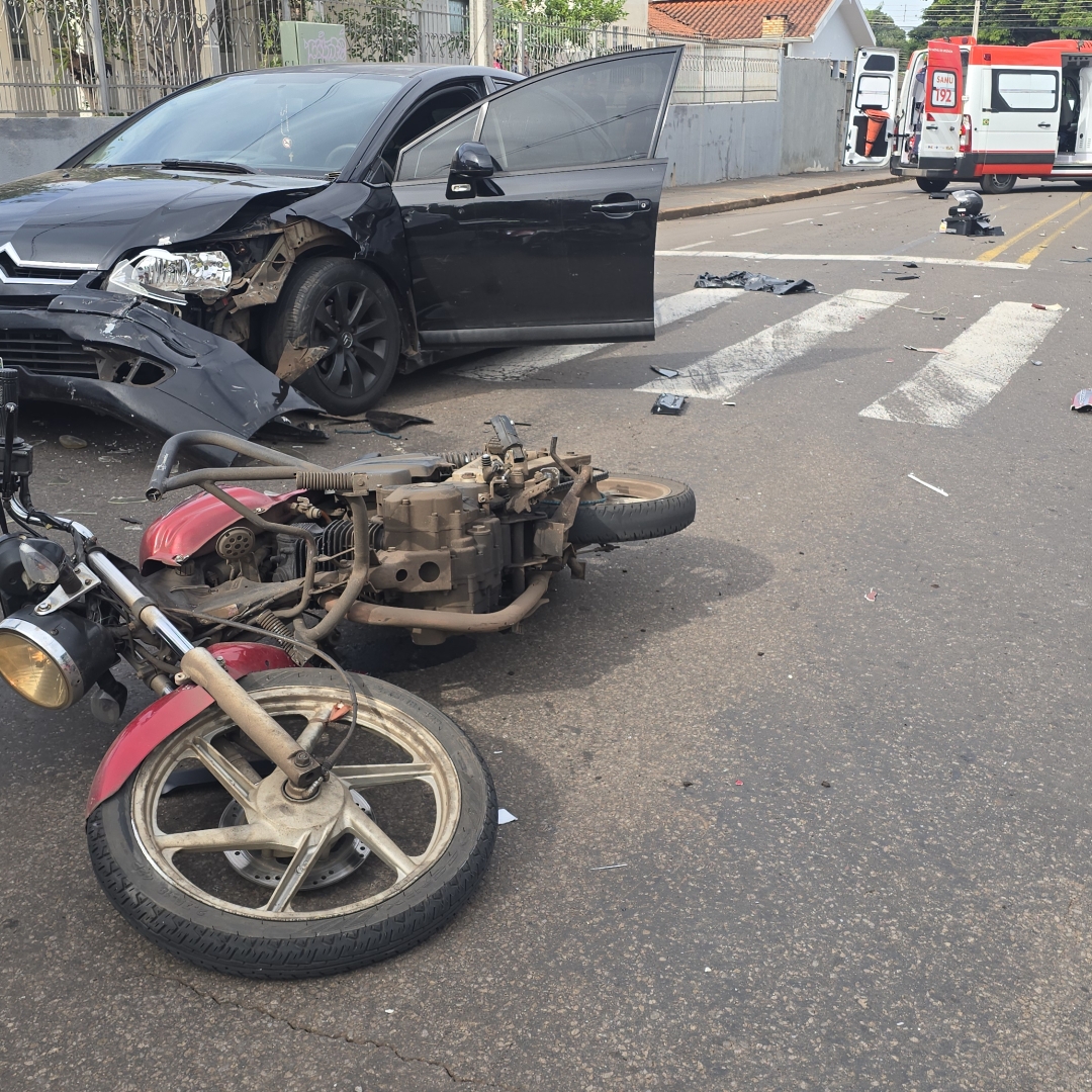 Motociclista fica em estado gravíssimo após colisão no Conjunto Cidade Alta