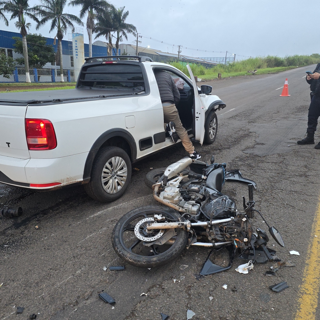 Motorista suspeito de embriaguez é detido após provocar grave acidente no Contorno Sul de Maringá