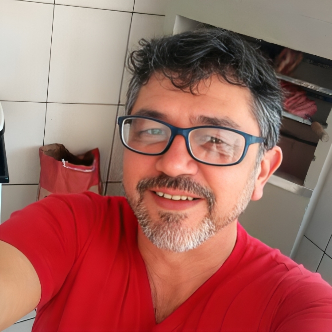 Motociclista de 62 anos morre em grave acidente envolvendo três veículos na BR-376, em Maringá