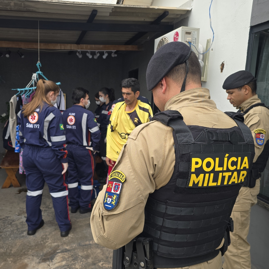 Suspeito de furtar fiação e celular é socorrido após ser esfaqueado em Maringá