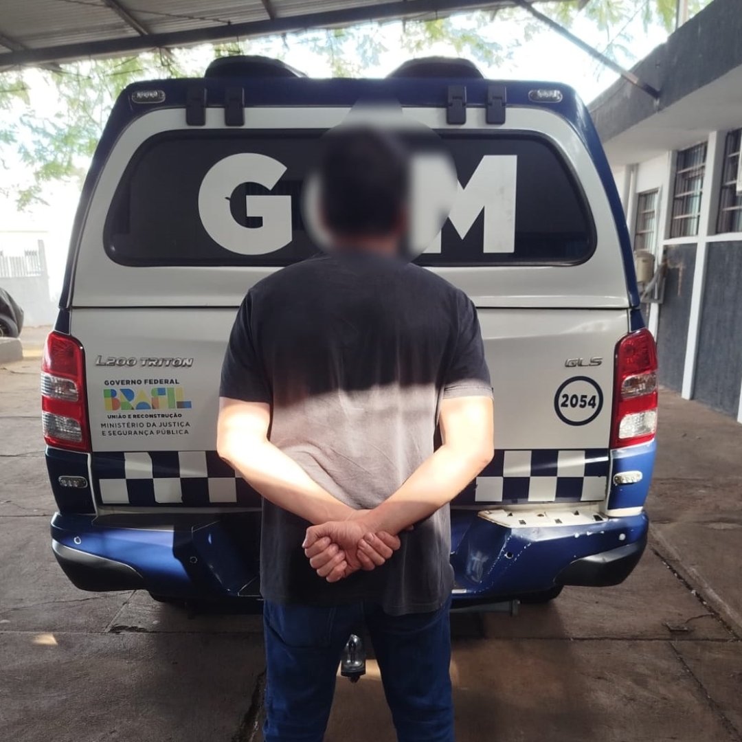 Guarda Municipal impede possível feminicídio e prende suspeito na Vila Morangueira