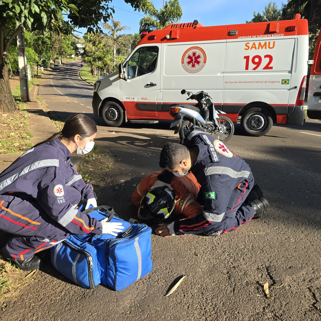 Motorista invade preferencial e provoca acidente com motociclista na Avenida das Palmeiras