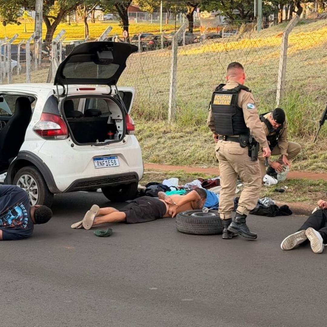 Resposta rápida: PM fecha cerco e captura suspeitos de homicídio no Centro de Maringá
