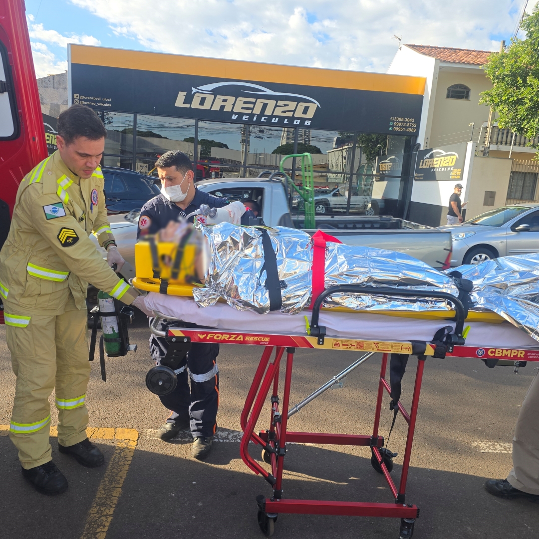 Comerciante de 72 anos morre após cair de escada enquanto pintava telhado de casa em Maringá