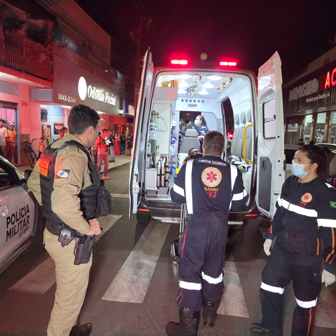Homem é esfaqueado cinco vezes durante briga de bar em Paiçandu; suspeito é preso em flagrante