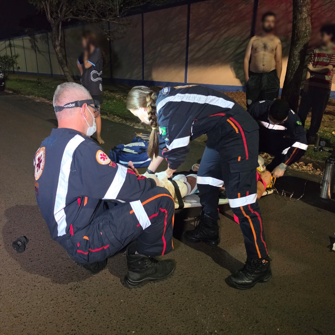 Motociclista sofre fratura exposta após grave acidente no Jardim Novo Paulista, em Maringá