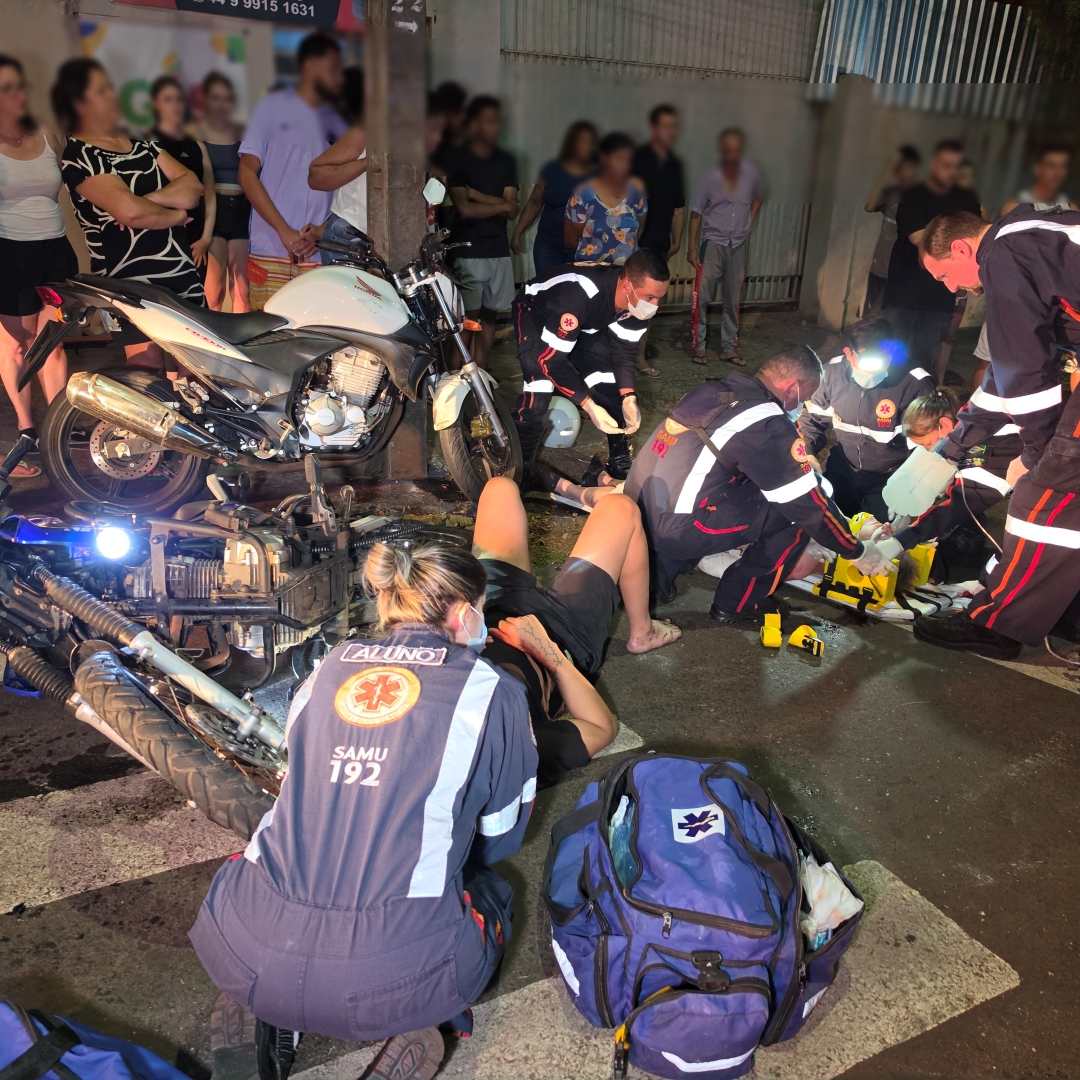 Motociclista de 63 anos é intubado após grave colisão entre duas motos em Maringá
