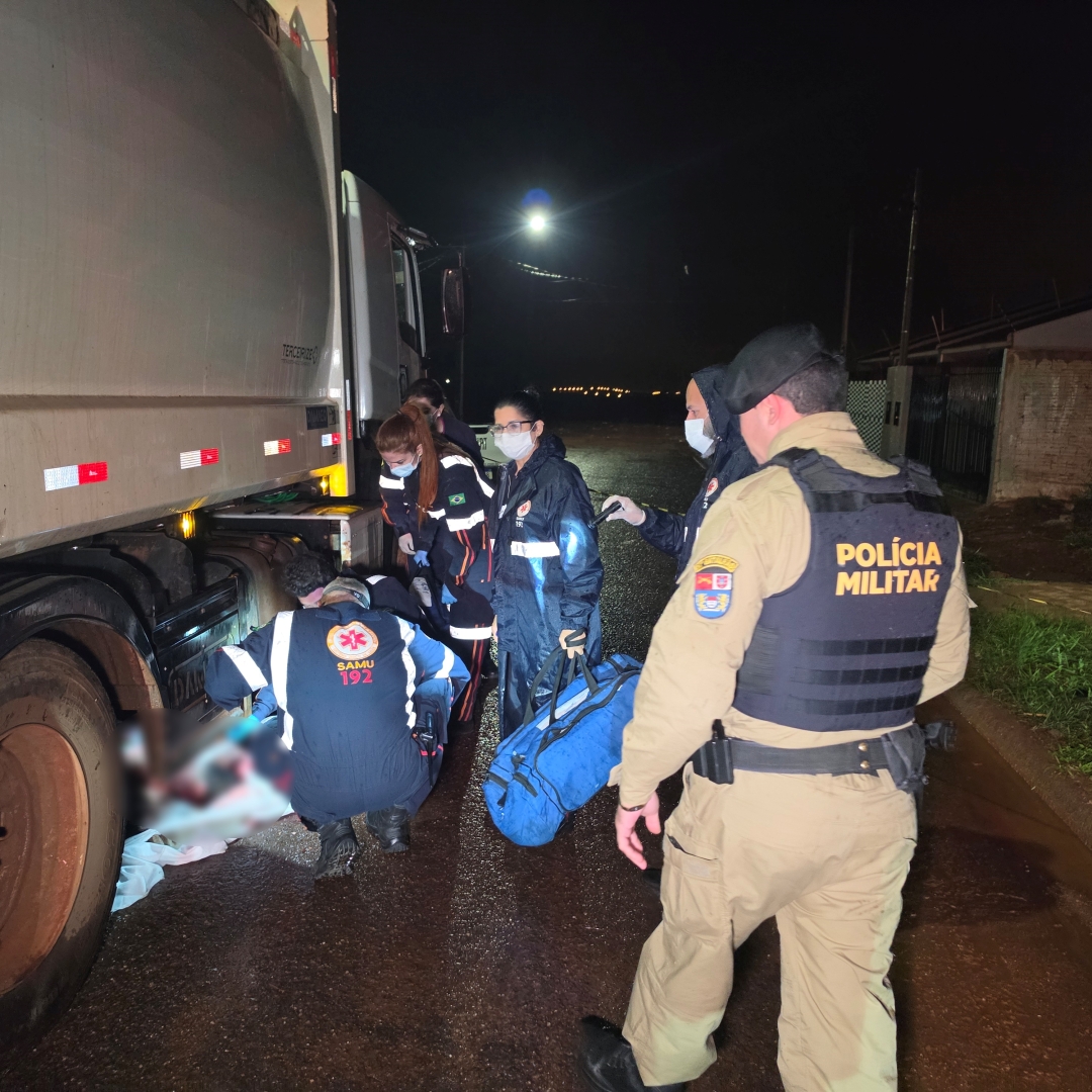 Trabalhador de 27 anos morre atropelado por caminhão de lixo durante coleta em Sarandi