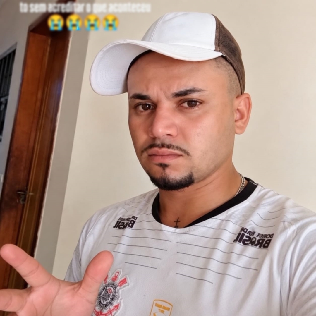 Jovem é morto com cerca de 12 facadas dentro de residência em Sarandi