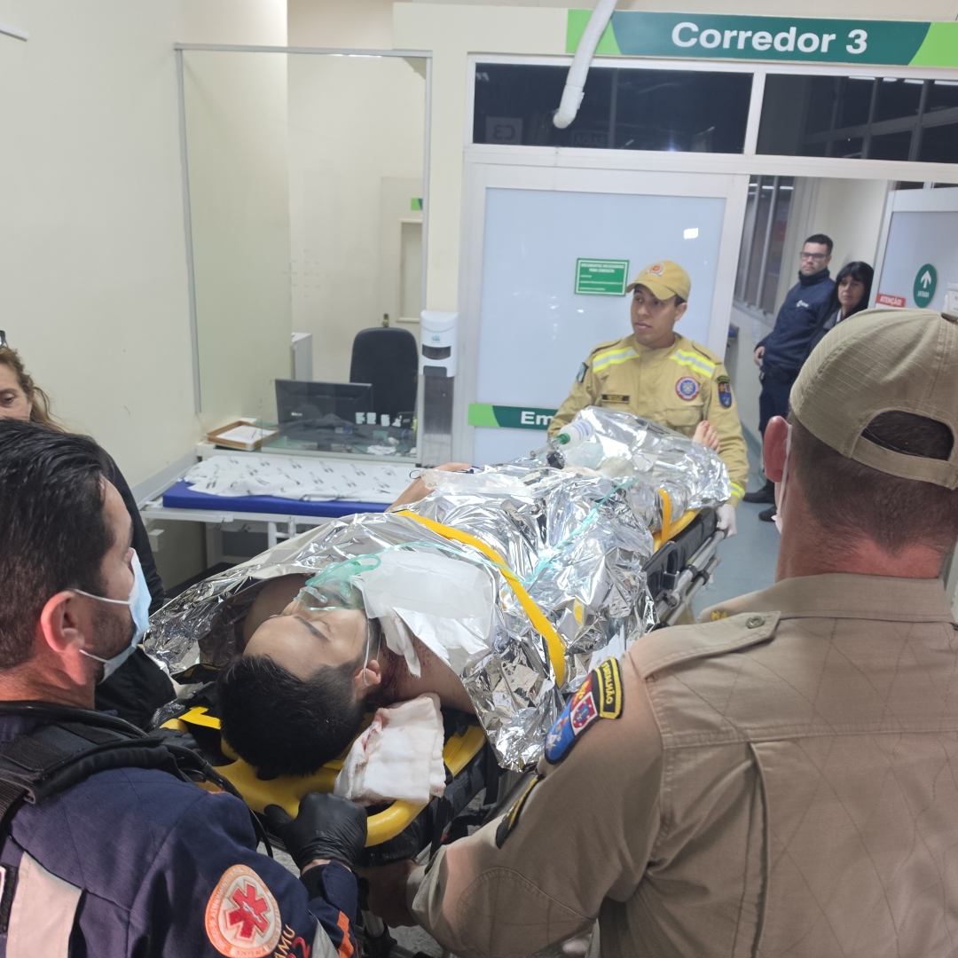 Médica é morta dentro de apartamento e filho de oito meses estava próximo ao corpo