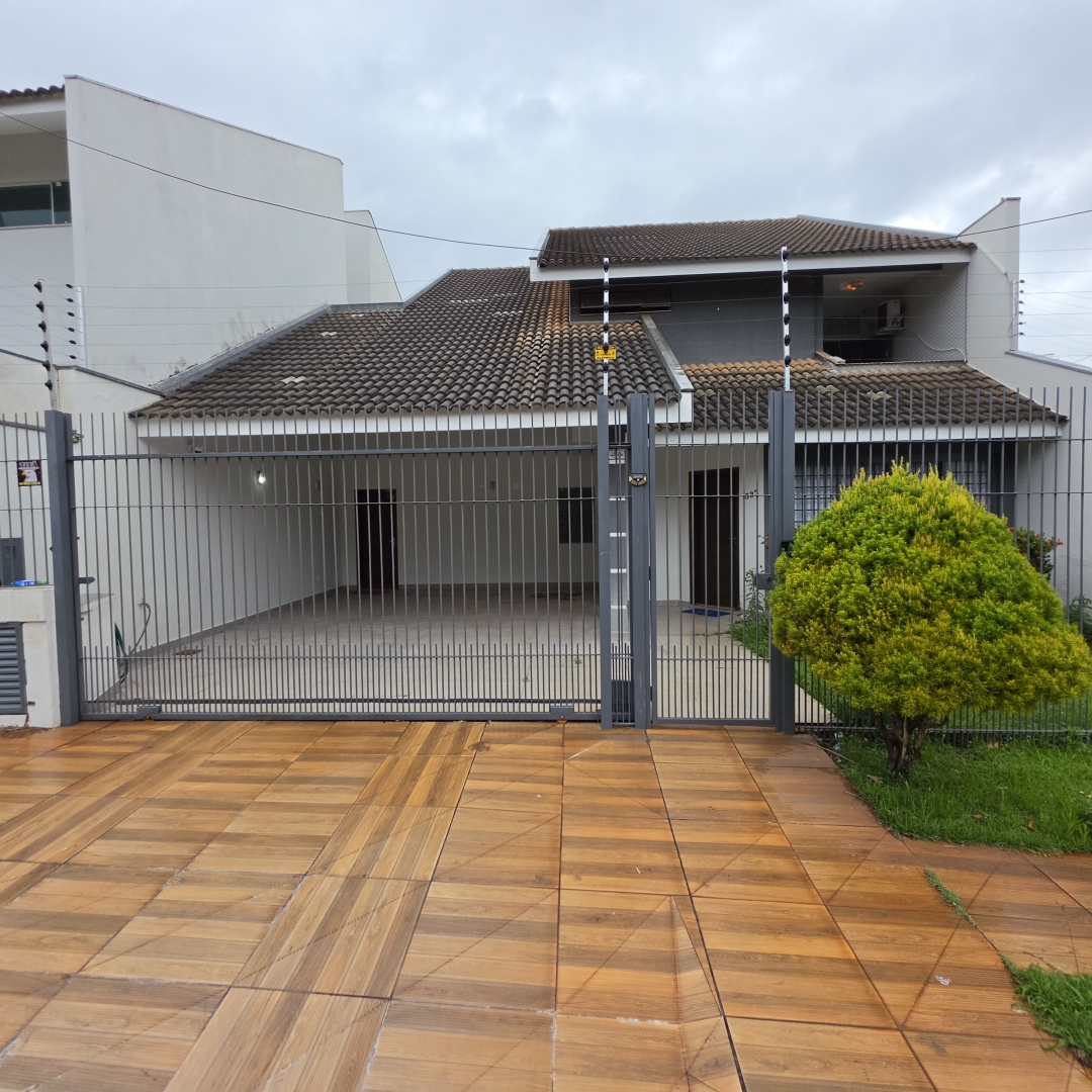 Casa trancada por fora e vítima amarrada: polícia investiga morte misteriosa em Maringá