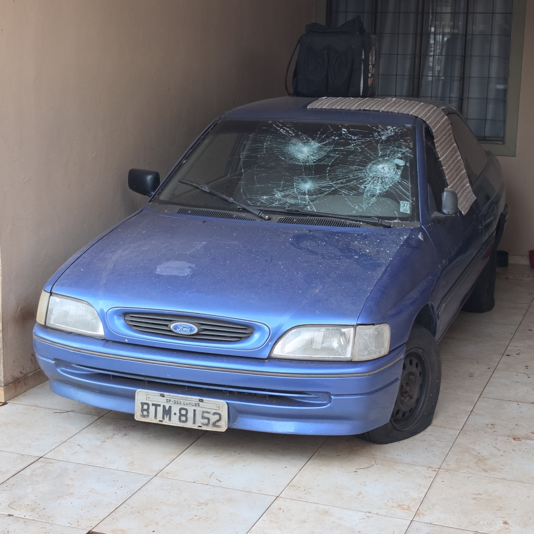 Mulher esfaqueia namorado após ele invadir residência e ficar agressivo em Maringá