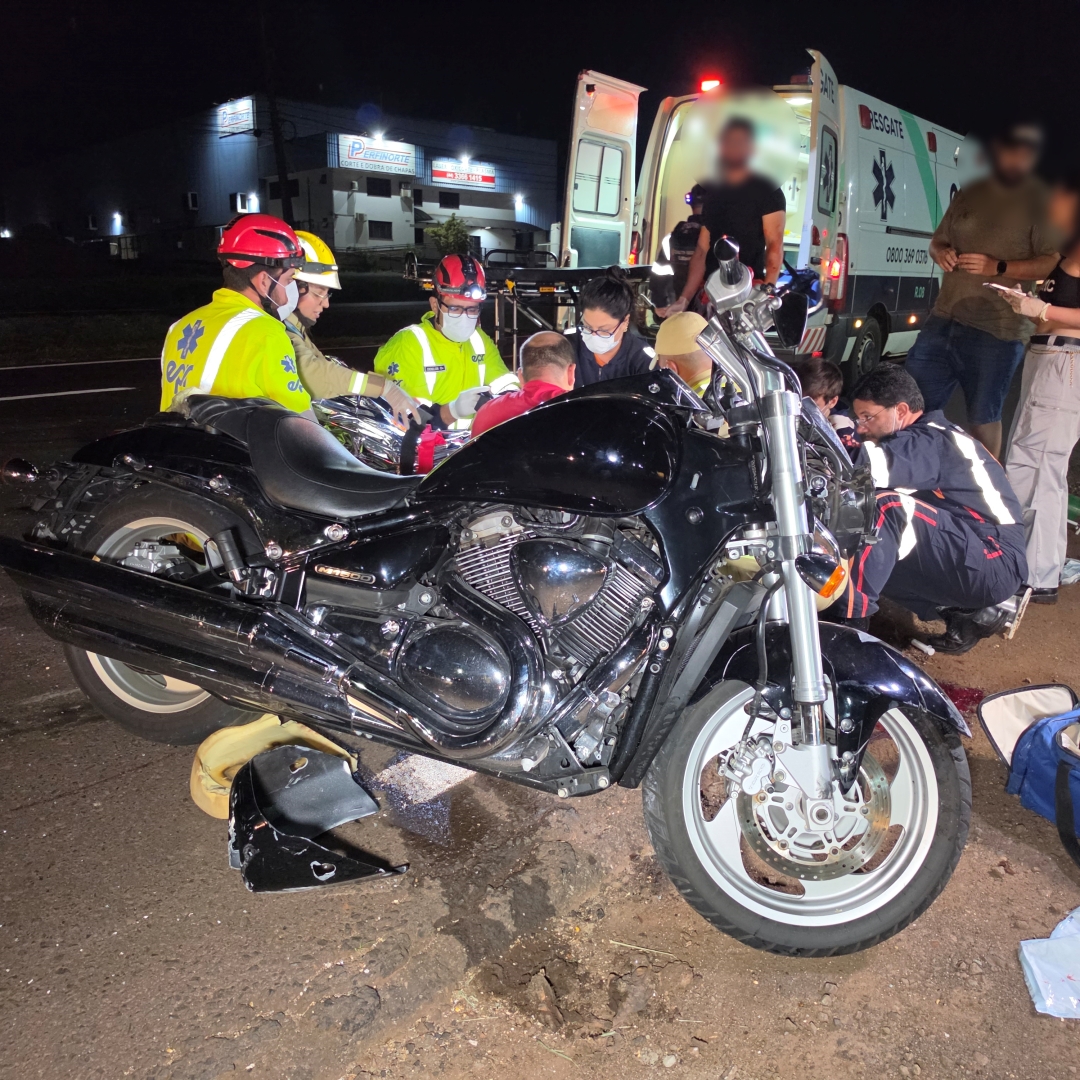 Harley-Davidson bate na traseira de Corsa e motociclista é intubado na PR-317