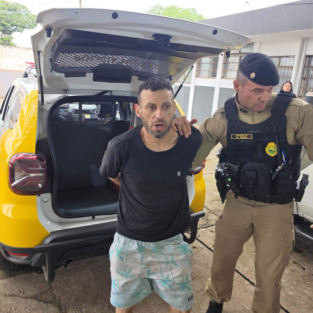 Perseguição termina com 130 quilos de maconha apreendidos e homem preso em Maringá
