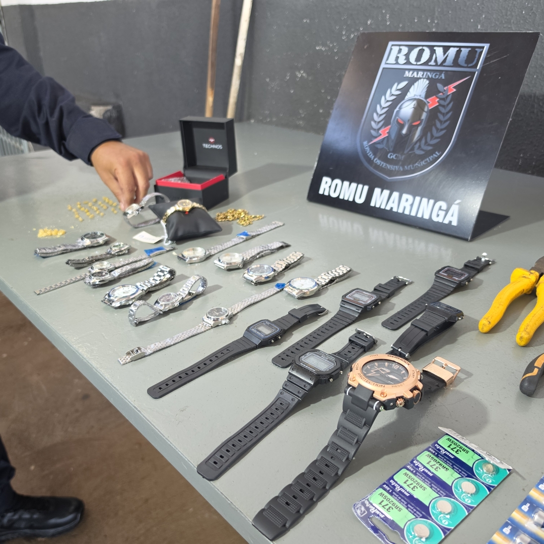 ROMU prende ladrões e recupera dezenas de relógios furtados de uma loja de Maringá