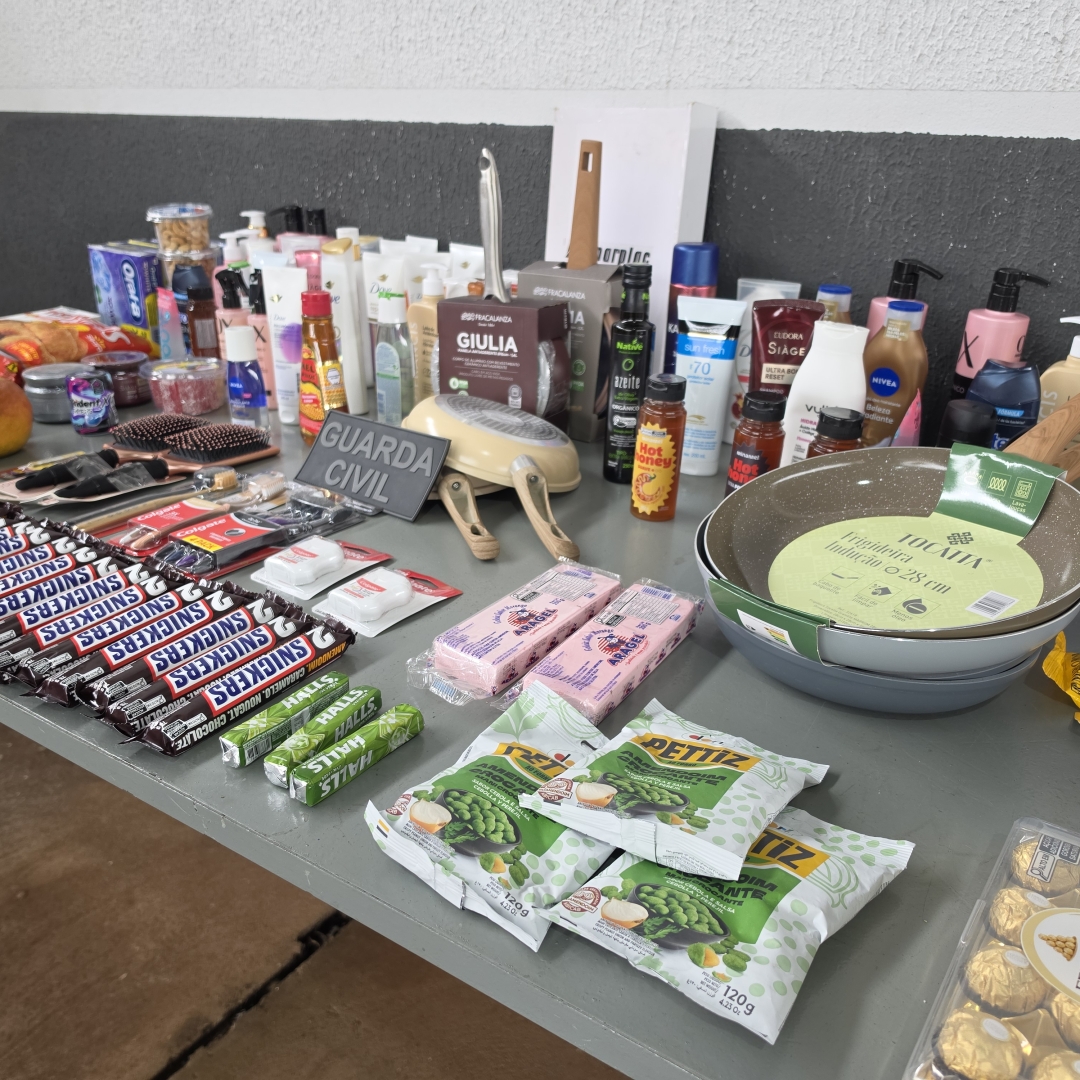 Vigilante que deveria proteger mercadorias de supermercado é preso furtando produtos da loja