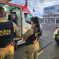 Briga entre dois homens deixa um ferido por golpes de faca em Sarandi