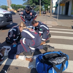 Motociclista fica gravemente ferido ao sofrer acidente na Avenida Colombo