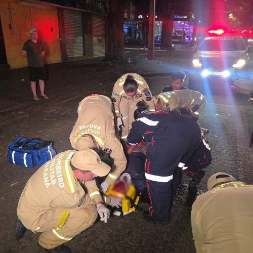 Motociclista fica gravemente ferido ao sofrer acidente na Avenida Colombo