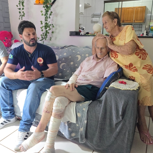 Vitória da vida: médico do Samu reencontra idoso que sobreviveu a ataque de pitbulls