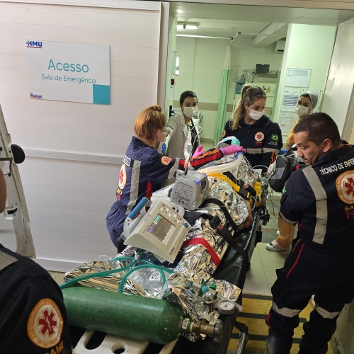 Mulher de 33 anos é reanimada após se afogar em piscina em Sarandi