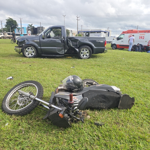 Test drive termina em grave acidente e deixa dois motociclistas feridos em Maringá