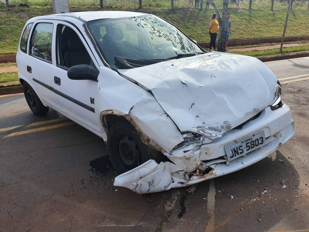 Seis pessoas ficam feridas em acidente no Parque Industrial em Maringá