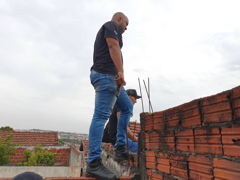 Polícia Civil estoura boca de fumo no Conjunto Santa Felicidade em Maringá