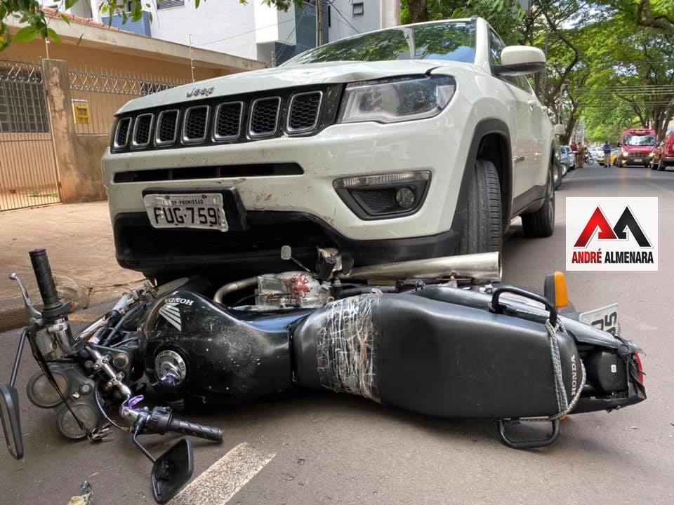 Homem fica gravemente ferido após ser atingido por carro