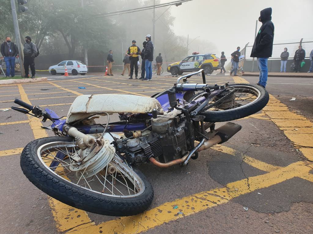 Motociclista morre em acidente na Avenida Horácio Racanello em Maringá