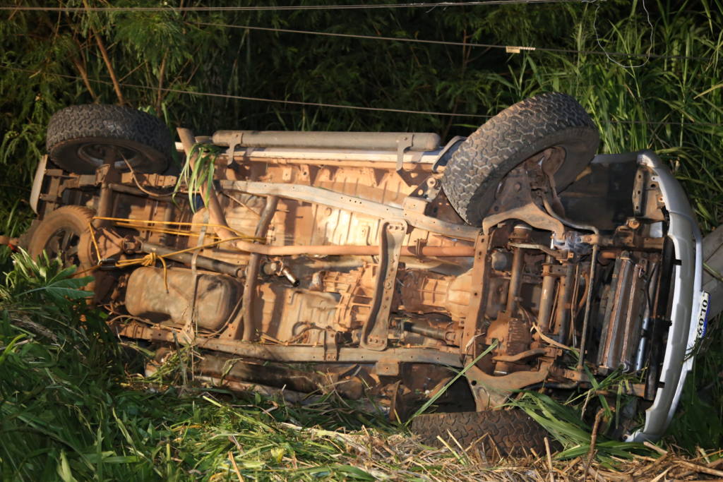 Motorista escapa da morte em acidente gravíssimo no Contorno Sul