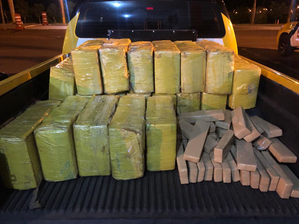 Polícia Rodoviária de Floresta apreende grande quantidade de maconha