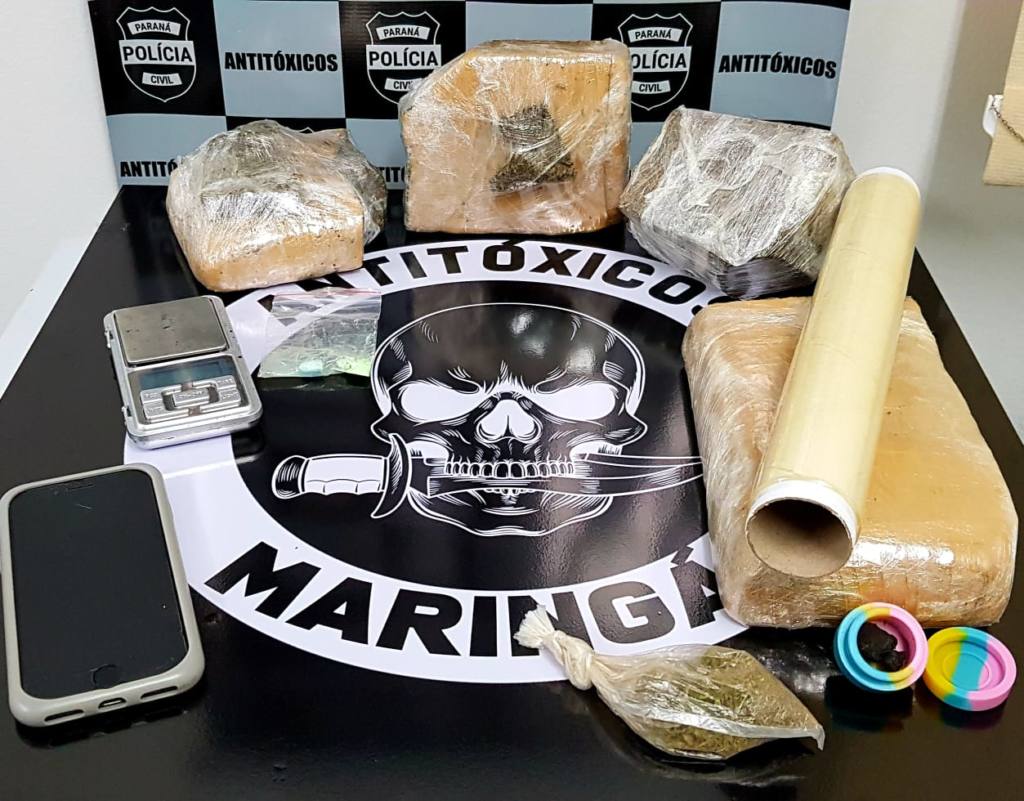 Delegacia Antitóxico prende rapaz de 19 anos com drogas na zona 7