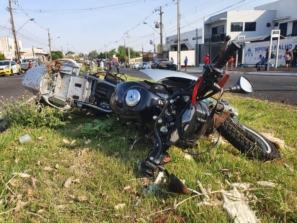 Motociclista morre de acidente no Conjunto Branca Vieira em Maringá