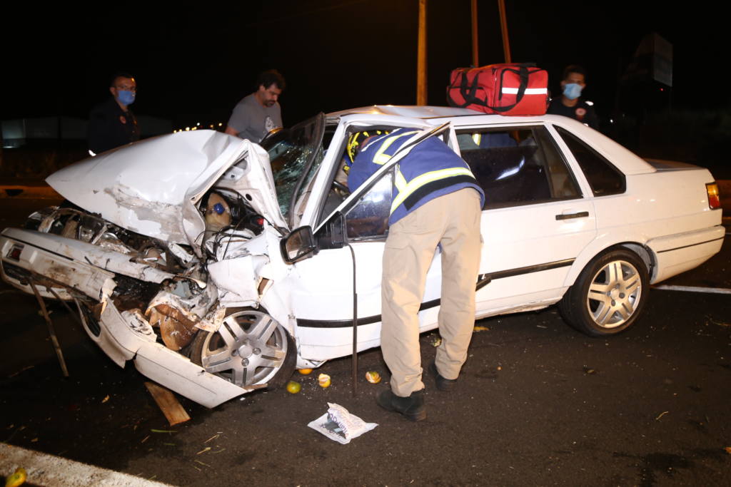 Motorista sofre acidente grave na rodovia PR-317 em Maringá