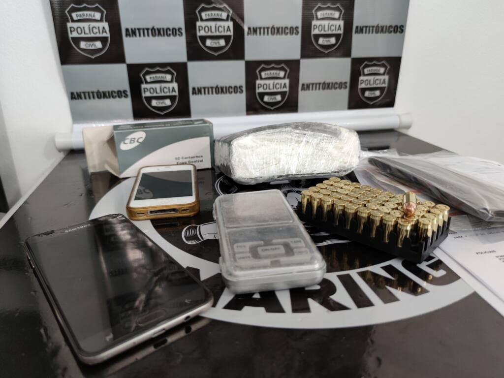 Delegacia Antitóxico prende traficante com cocaína e munições em Maringá