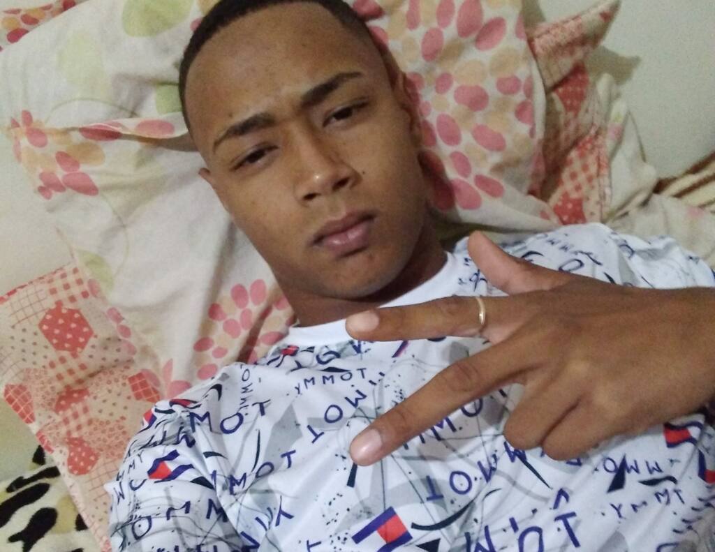 Jovem de 23 anos é baleado no Moradia Atenas em Maringá