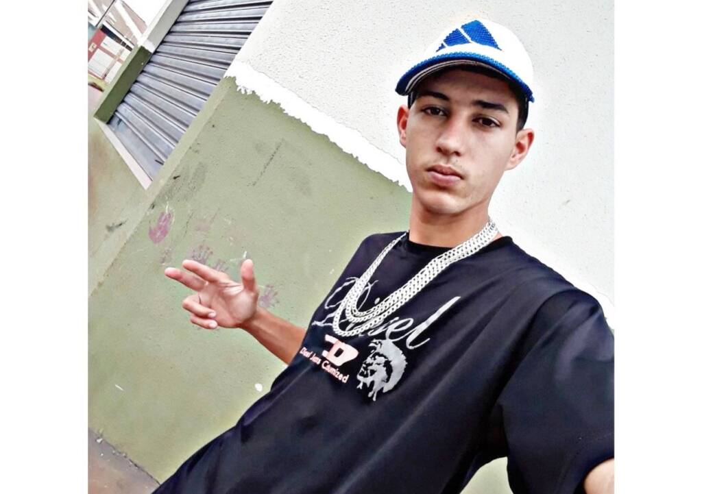 Jovem de 20 anos é assassinado a tiros em Sarandi