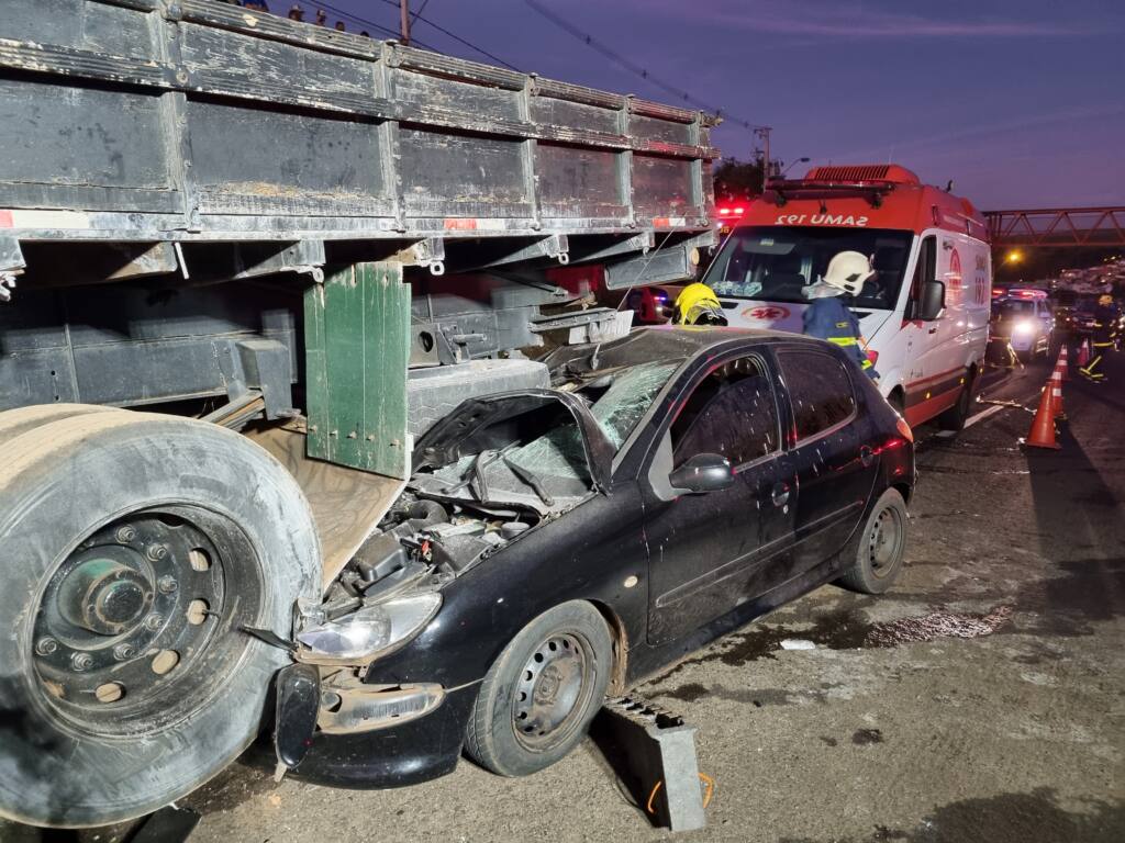 Mulher de 67 anos morre de acidente no Contorno Norte de Maringá